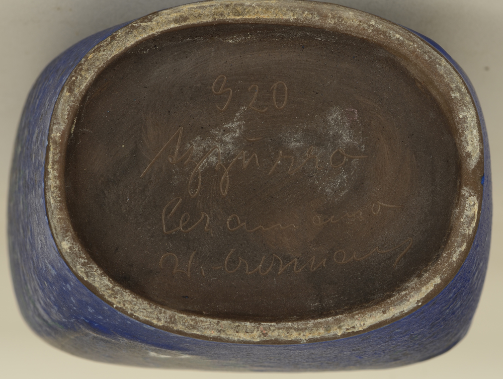 Ceramano Azzurro vase — Marks on the bottom of the base