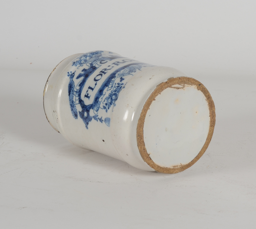 Delft Albarello Rose leaves — bottom of the medicinal container