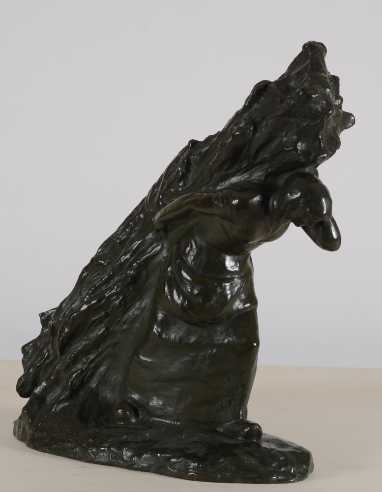 Joseph Witterwulghe, la fagoteuse, bronze sculpture — Alternate view
