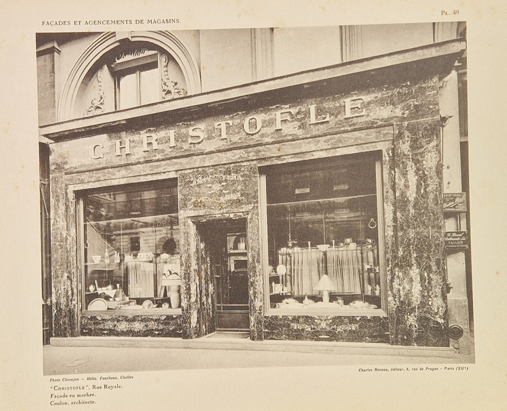 René Herbst Nouvelles devantures et agencements de magasins parisiens — The facade of the Christofle shop in Paris