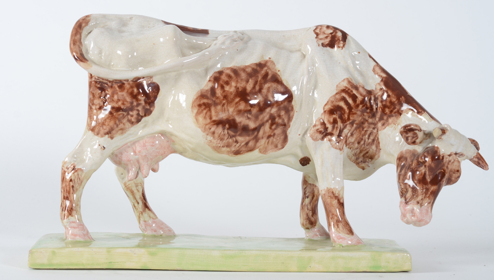 Domien Ingels — Rare sculpture d'une vache, signée au monogramme