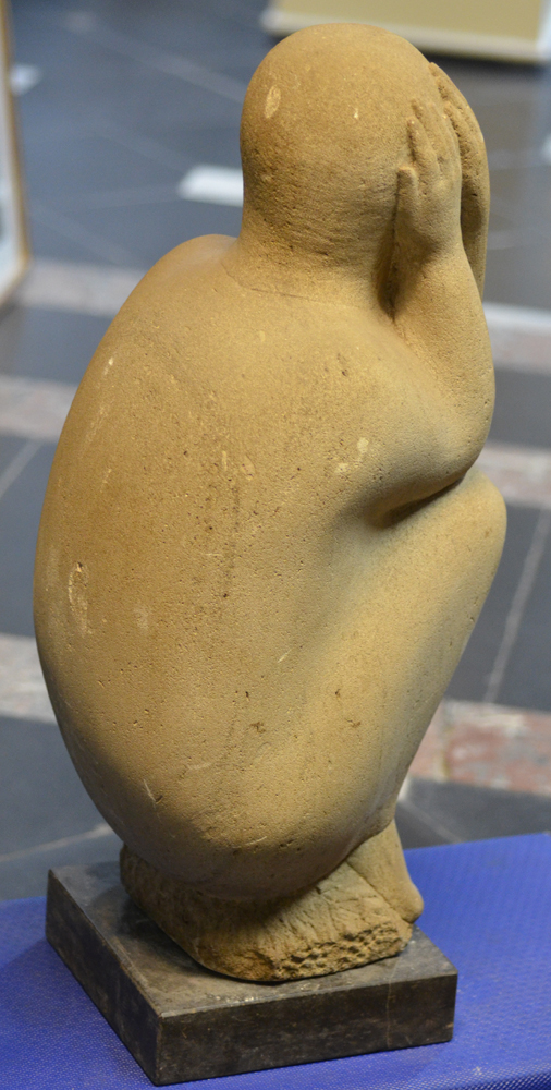 Ghisleen Heirbaut — Back of the sculpture
