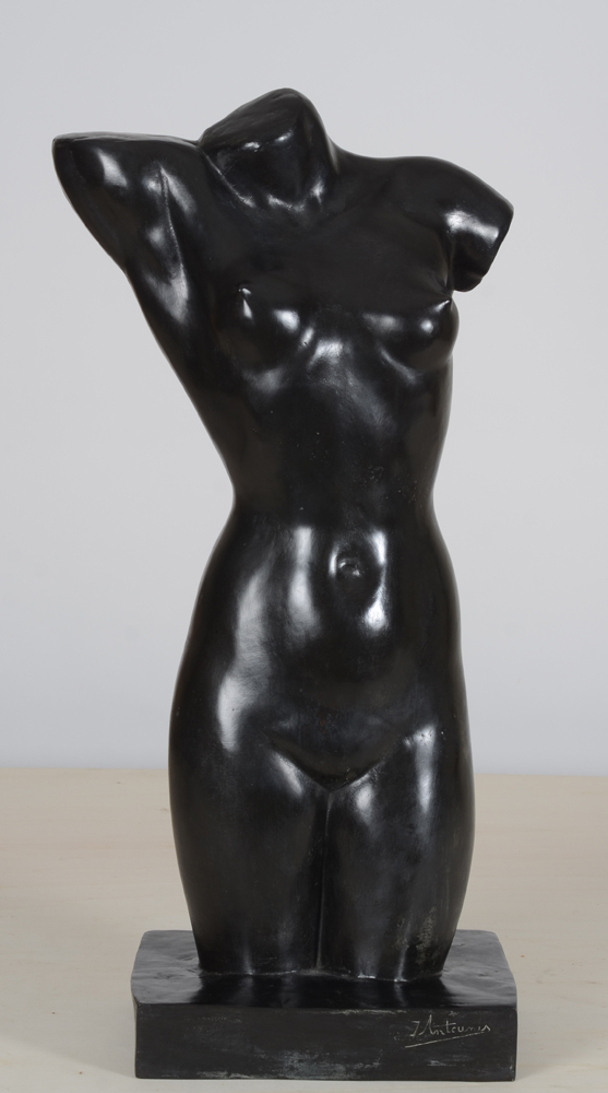 ?Jan Anteunis — Une torse en bronze patiné, signée