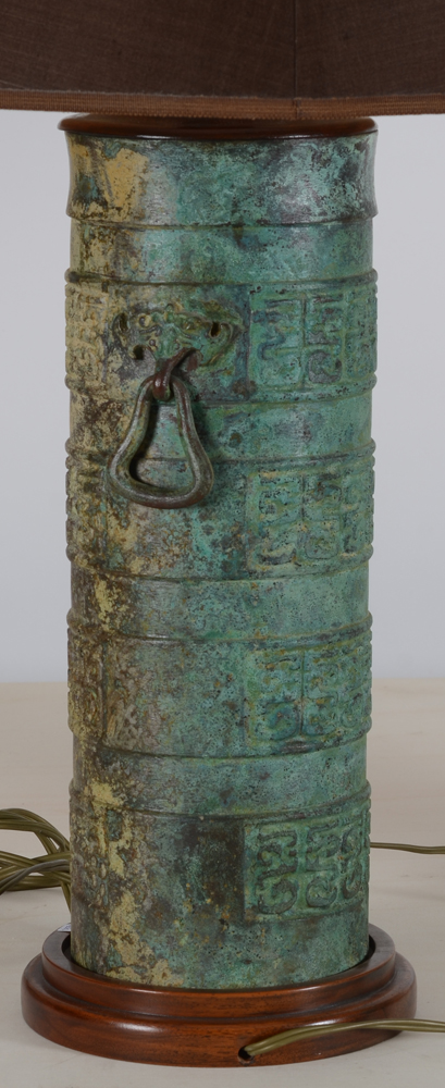 A pair of probably 1980's table lamps in Chinese Archaic bronze style — detail of the other lamp base