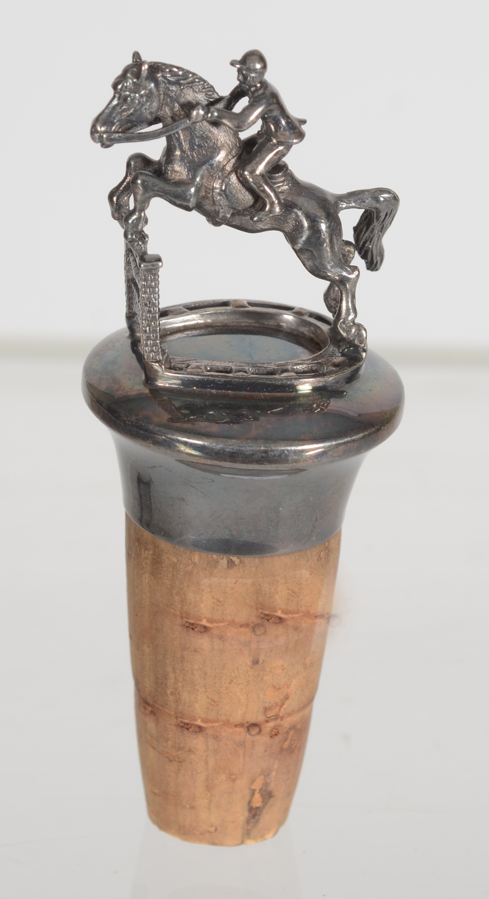 Lucky_jockey_stopper_silver_alternate