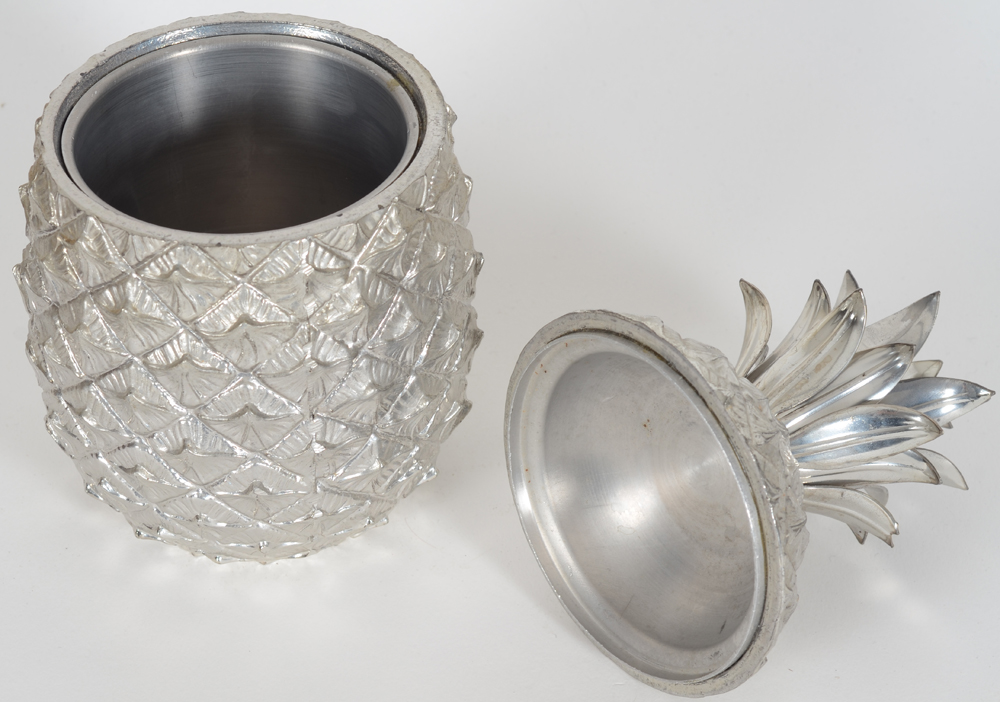 Mauro Manetti (design), a pineapple ice bucket, 2nd half of the XXth century — the item open