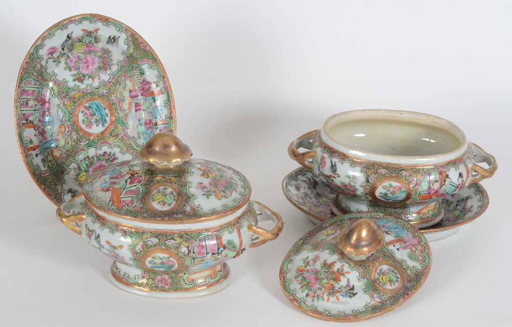 Two oval Canton famille rose tureens on saucers — View tureen open, 6 pieces in total, in good condition
