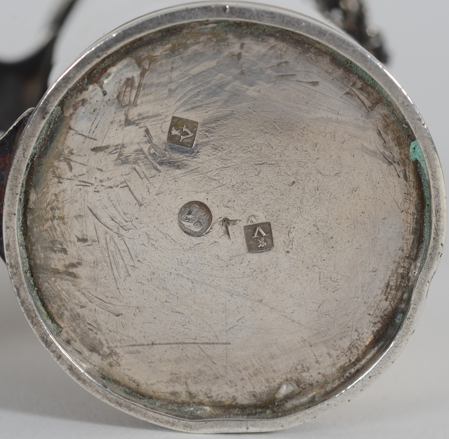 Jan Pieter Antoon Verschuylen — Marks on the bottom of the base