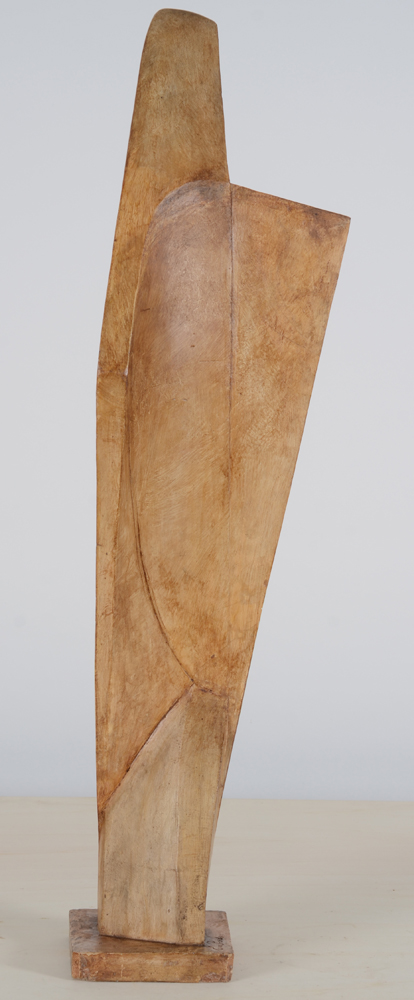 Emile Poetou — Back of the sculpture, almost abstract