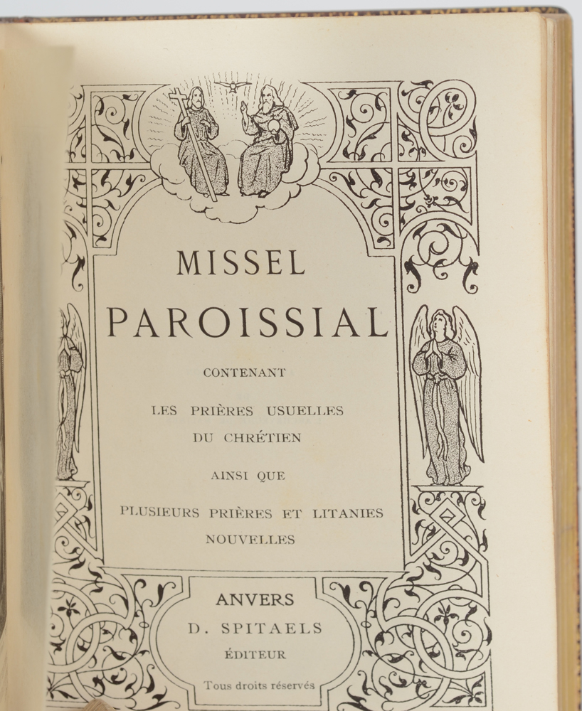A Missel Paroissial (prayer book) in an art nouveau binding, ca. 1900 — title page of the prayer book