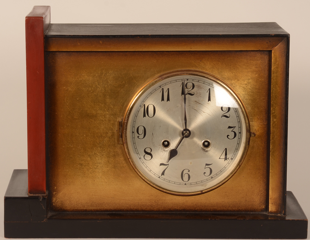 Art Deco clock — Pendule art deco en bois patine