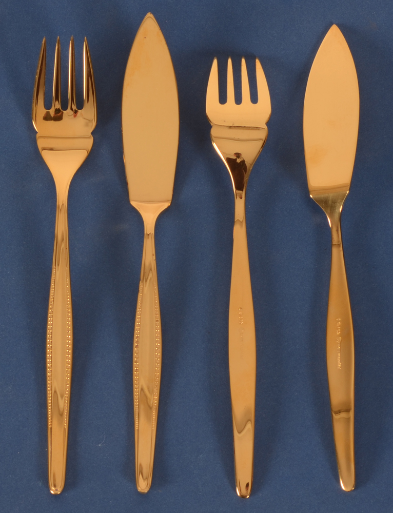 BMF 800 silver gilt canteen — Fish fork and knife, front and back