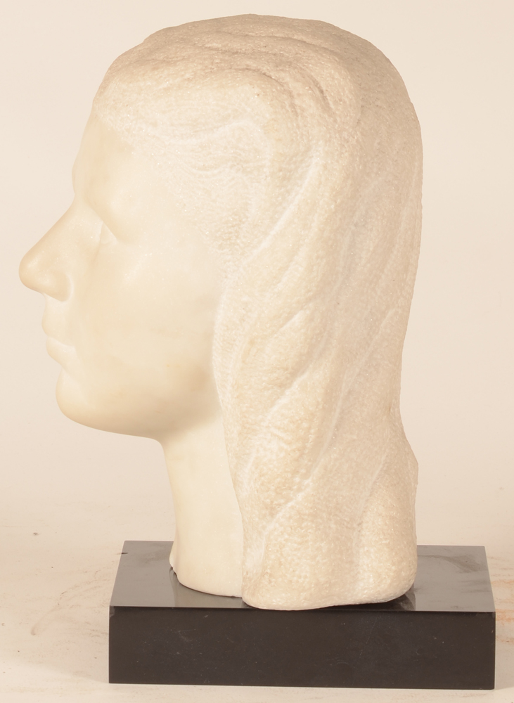 Roger Bracke and Oscar Poelman — Profile of the bust, turned to the left
