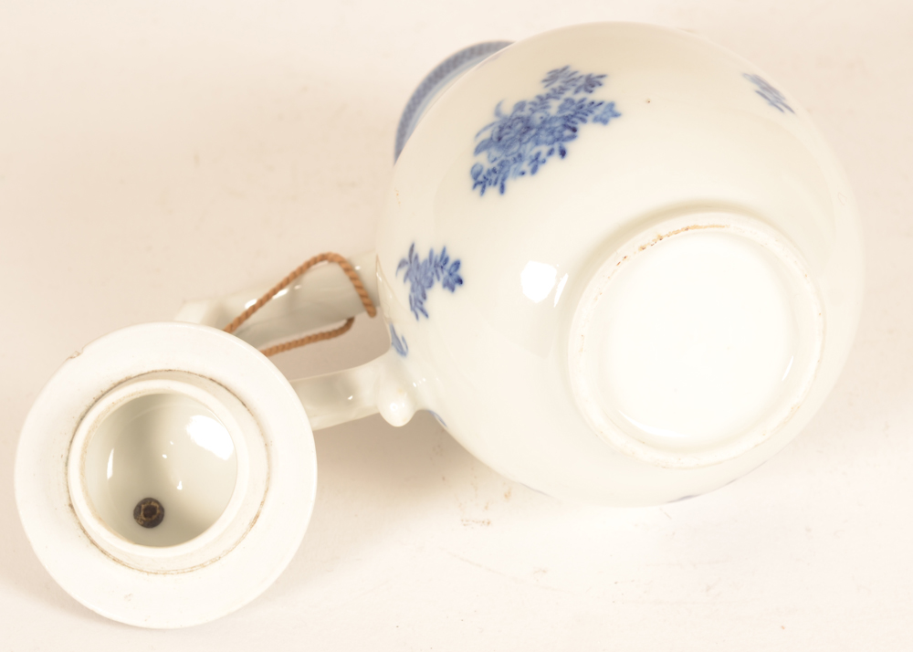 Small blue-white coffee pot china — Base of the coffee pot and inside of the lid.