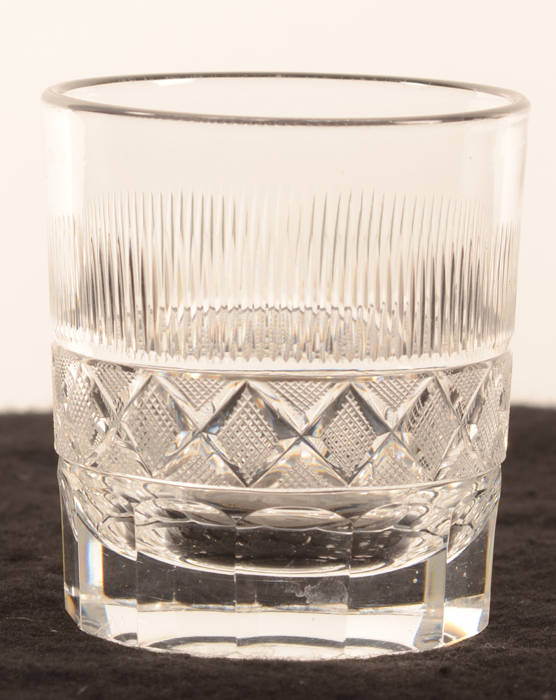 Crystal whiskey beaker 81 mm — <p>verre à whisky en cristal taillé</p>