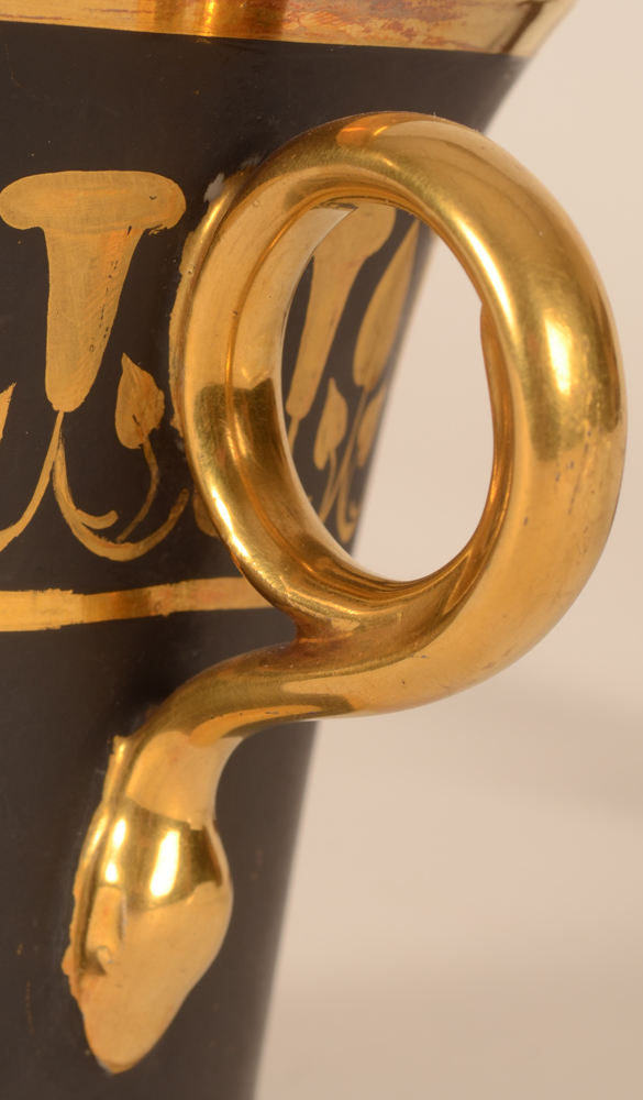 Dagoty Paris — Detail of the gilt handle