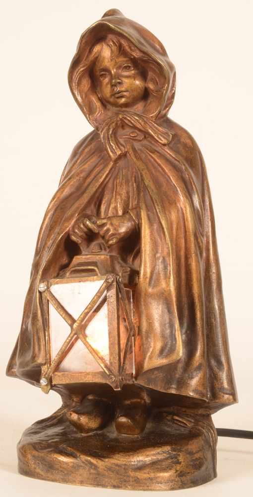 George Demange — Rare sculpture/lampe en bronze patiné, signée et avec marque de Goldscheider