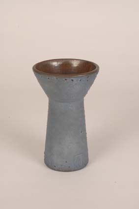 1956-1960 — Vase, 16 x 10 cm, impressed mark &quot;JM&quot;.