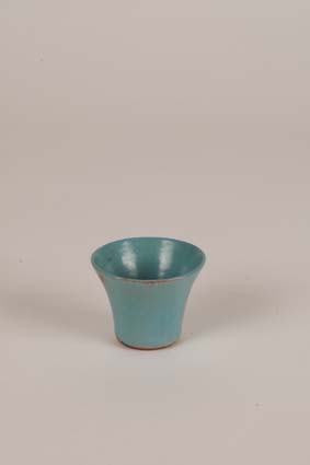 1955 — Vase, 4,7 x 6 cm, unsigned, glaze formula (bottom)