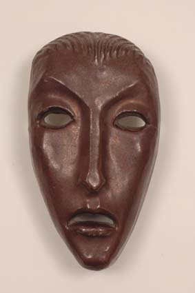 1954-1960 — Mask, 27 x 15 cm, unsigned.
