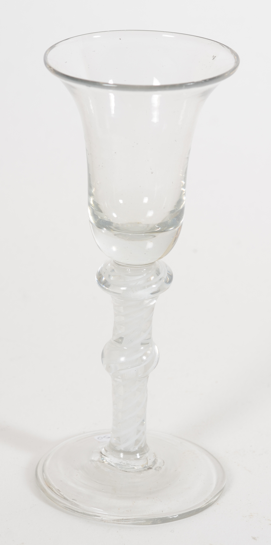 eighteen_century_wine_glass_above — <p>Verre 18ième, probablement anglais.</p>