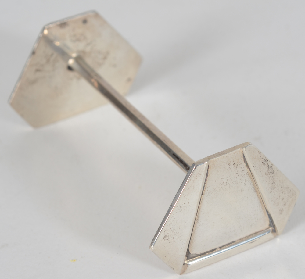 Delheid Frères — the silver knife rest of model number 39