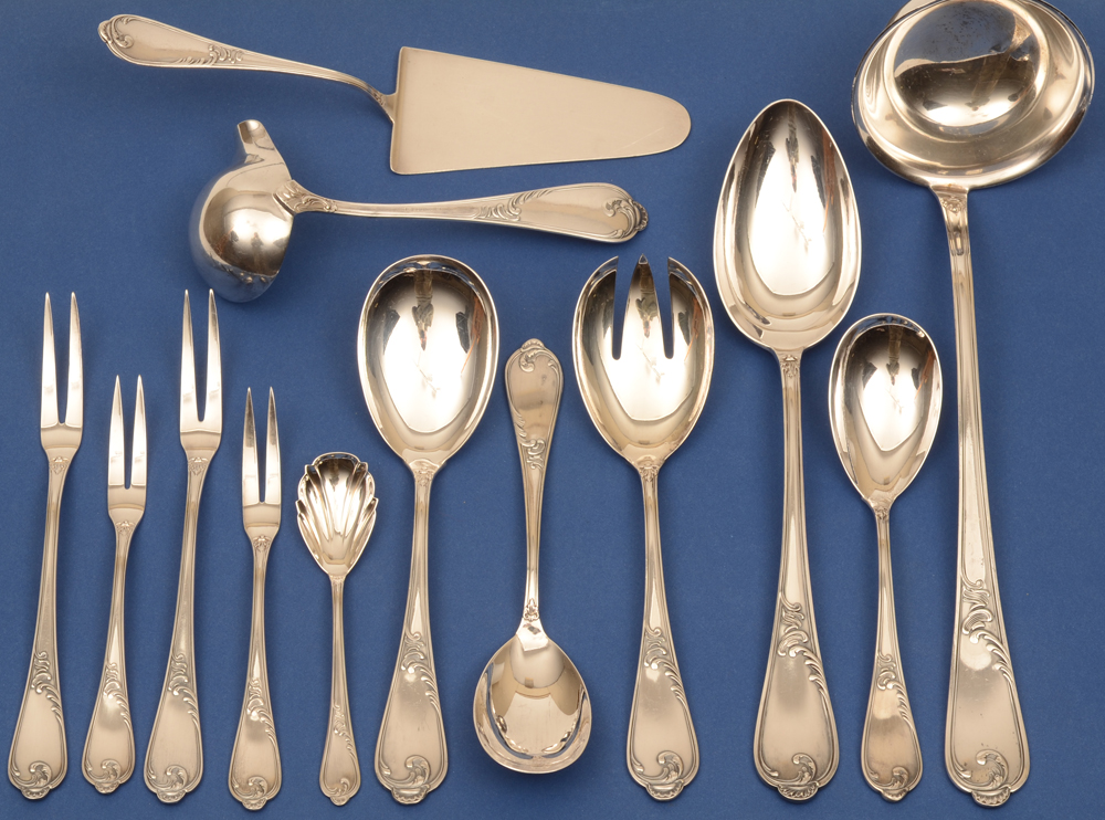 Auerhahn silver cutlery set — Set of sterling silver serving pieces (one small fork not on the photograph but inlcuded with the set)