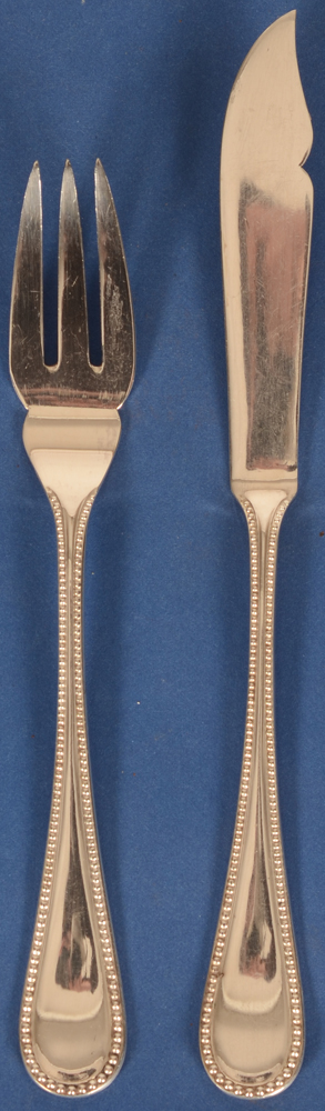 German fish cutlery pearls — six couverts à poisson en argent, modèle perlé