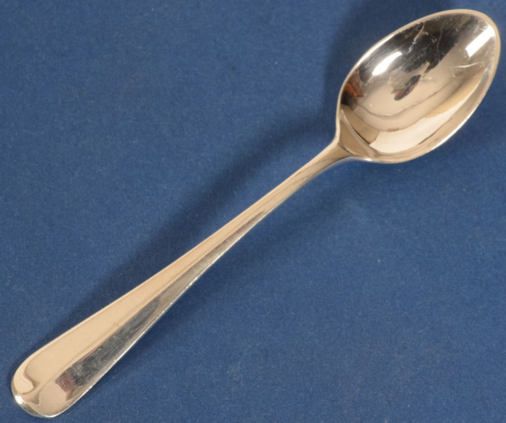 Gerritsen en Van Kempen — Detail of one spoon