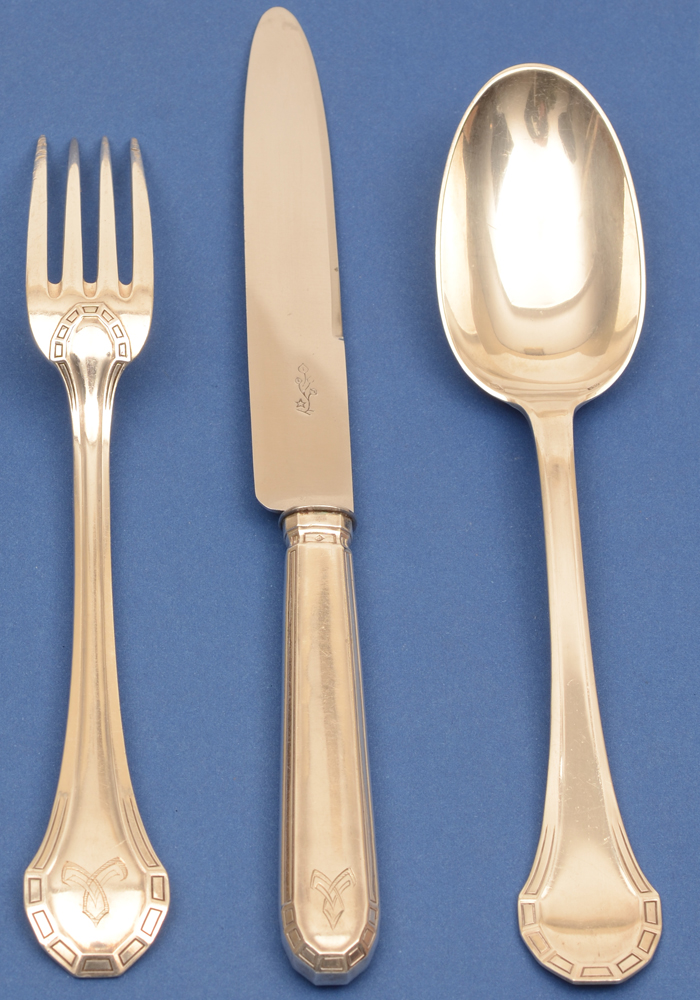 Henin et Co  — Large fork, lenght 20,7 cm, knife 24,5 cm and spoon 21 cm (fork showing back)