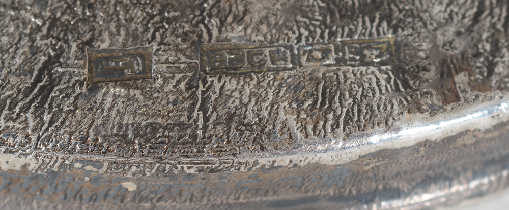 Pentti Sarpaneva — Marks on the base