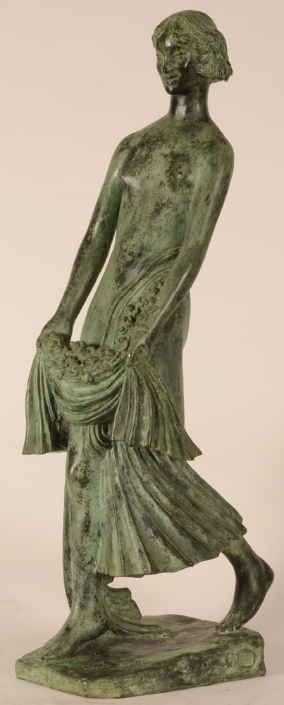 Constant Montald — Bacchante, sculpture en bronze patine vert antique, 1926 avec cachet de fonderie Batardy.