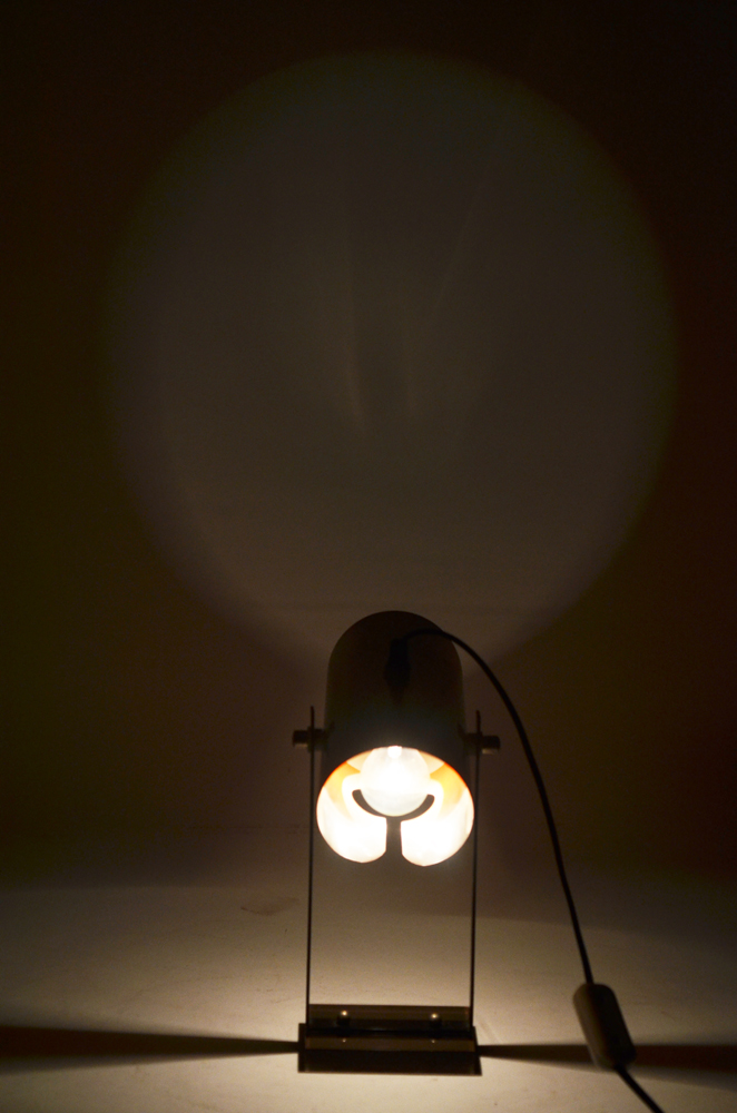 Moonlight lamp — Lampe lunaire, années 60-70, design français ou hollandais?