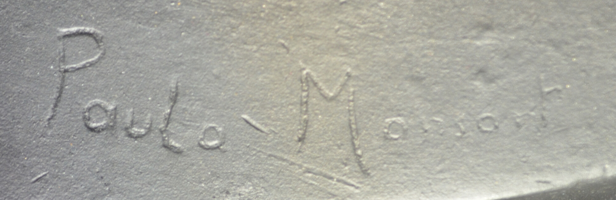 Paula Monsart  — Signature of the artist on top of the base