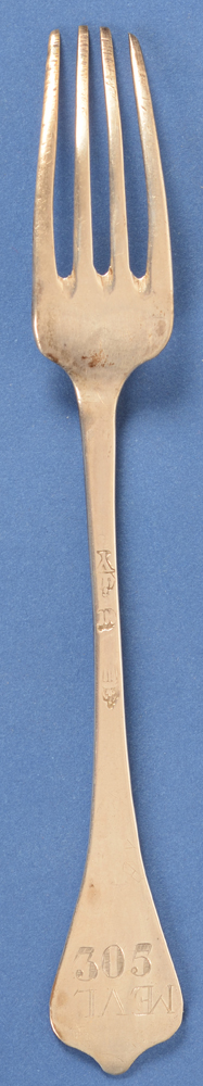 Mechelen silver fork 1727 — Back of the fork, showing the later engravings