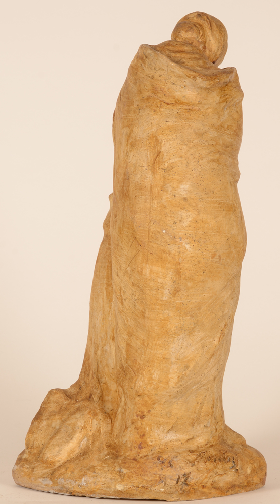 Oscar Sinia — Back of the sculpture