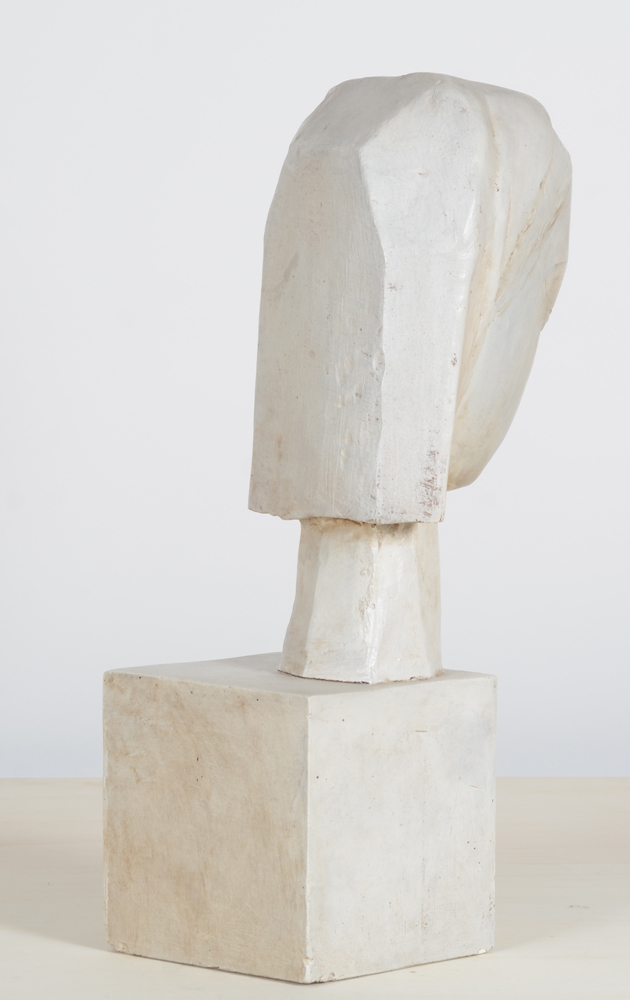 Emile Poetou — Back of the sculpture