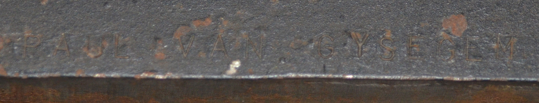 Paul Van Gysegem — Signature of the artist on the base