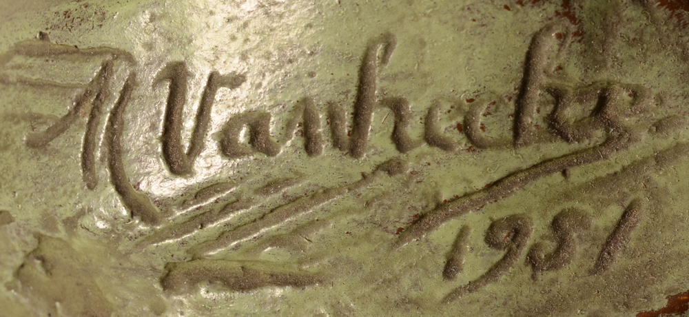 Modest Van Hecke — Signature of the artist and date, at the side of the sculpture
