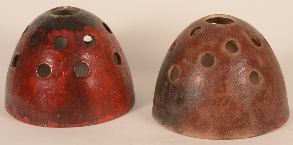Vintage ceramic lamp shades — Deux abat-jours en ceramique des annees 1970