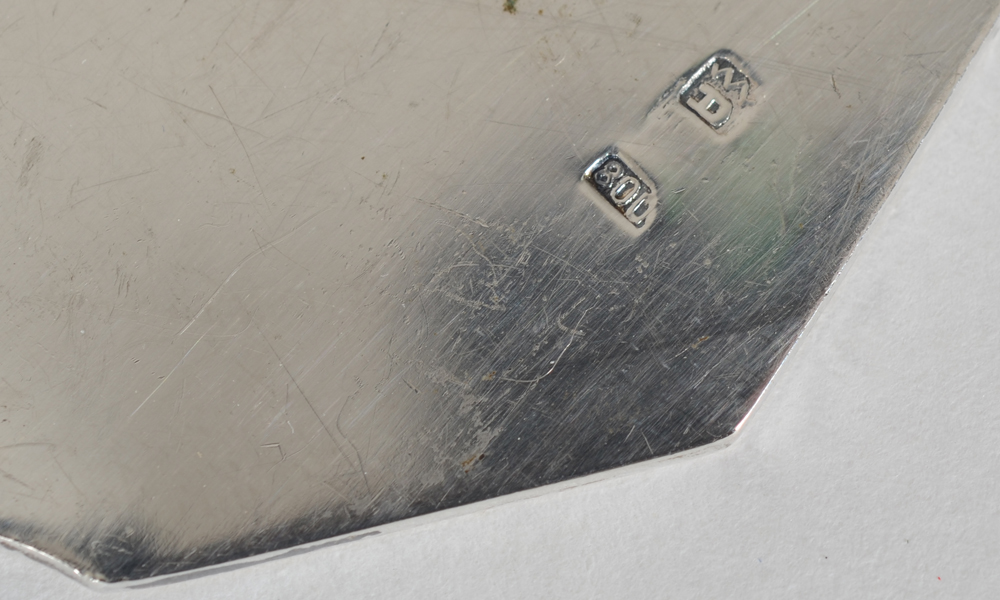 Delheid Frères (Brussels) — Makers mark and alloy mark on the front of the server