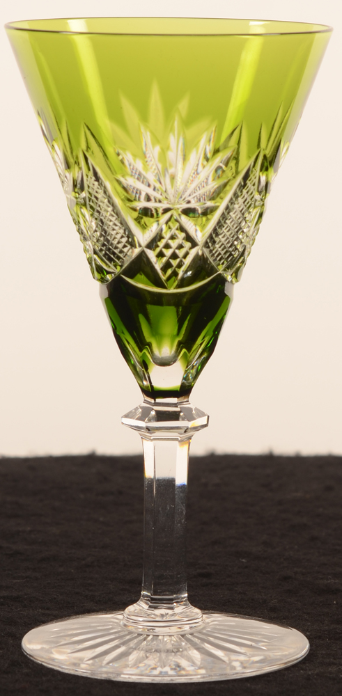 Val Saint-Lambert Euridyce green 143 — Val St-Lambert, modele Euridyce, verre en cristal vert et blanc, hauteur 143 mm