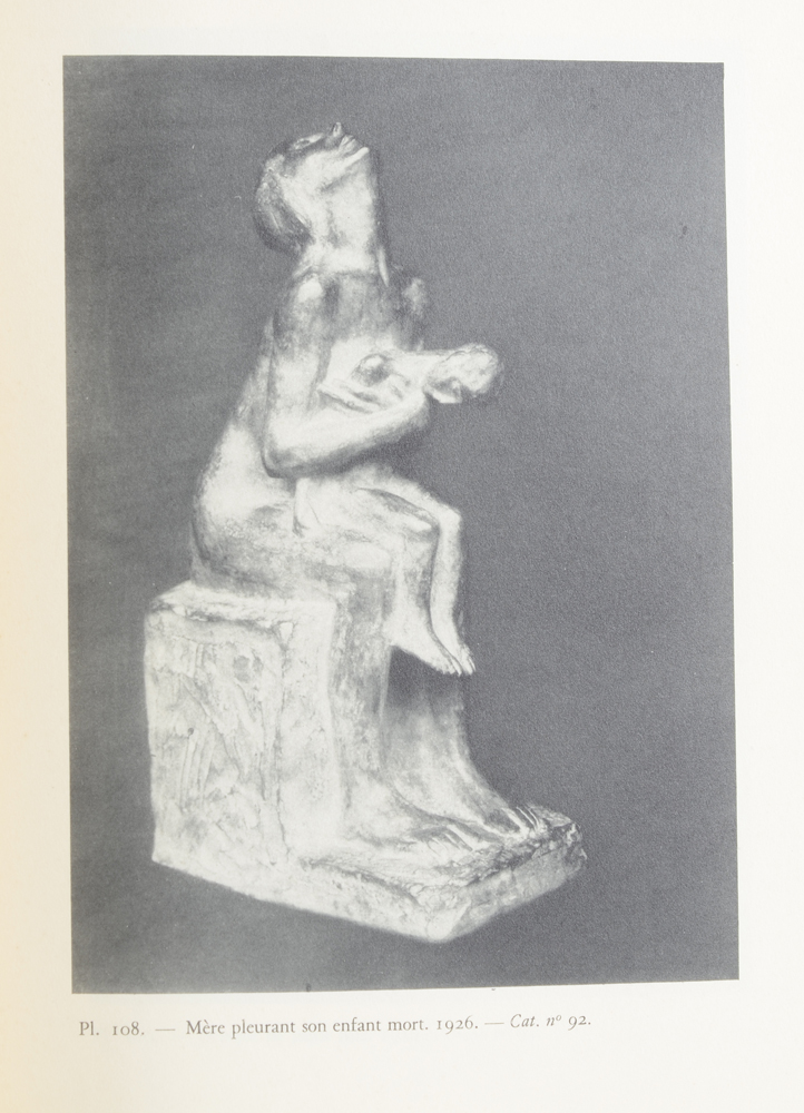 George Minne book by Leo Van Puyvelde 1930 — Another sample page with sculpture