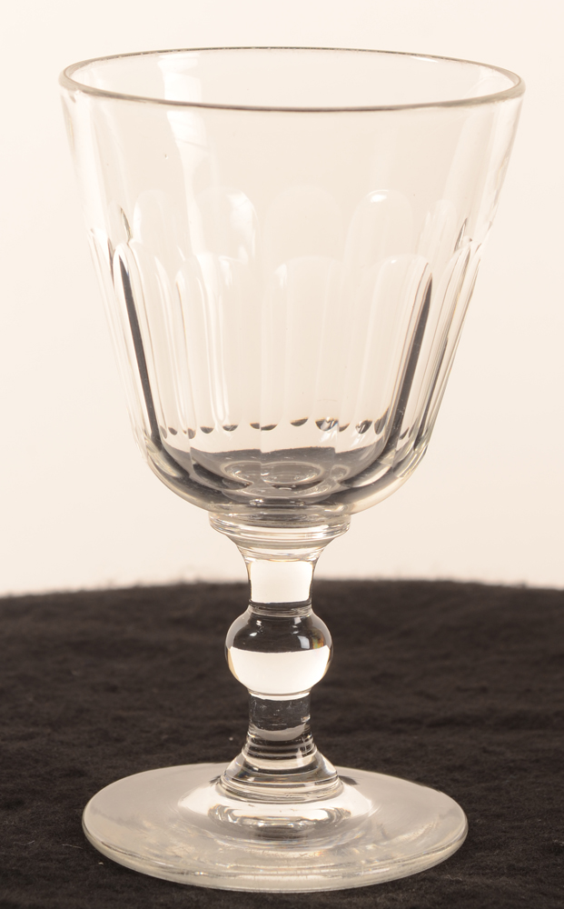 Drinking glass ball stem — <p>19th century glass, côtes plates, stem with sphere</p>