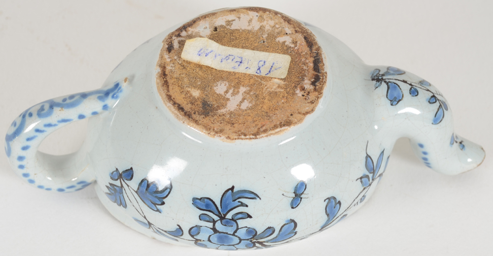 A ceramic pap boat or canard de malade, Nevers (France), early 19th century — Base of the object
