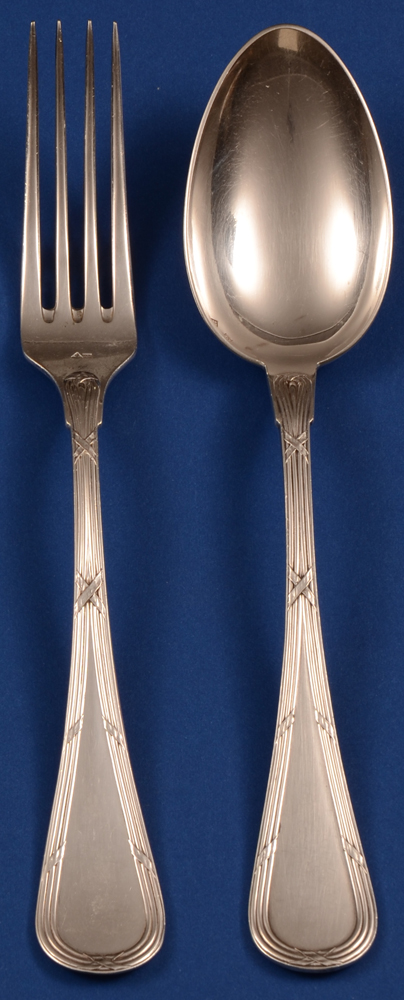 Wolfers Freres 223 Filets Rubans Fork and Spoon — Wolfers zilveren vork en lepel van het model Filets Rubans, te koop in serie of per stuk