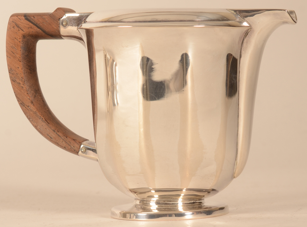 Wolfers Frères S.A. Jade — the milk jug