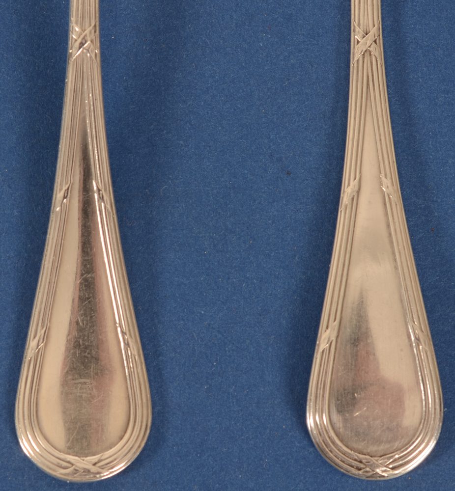 Wolfers Frères — Detail, front and back of the spoons