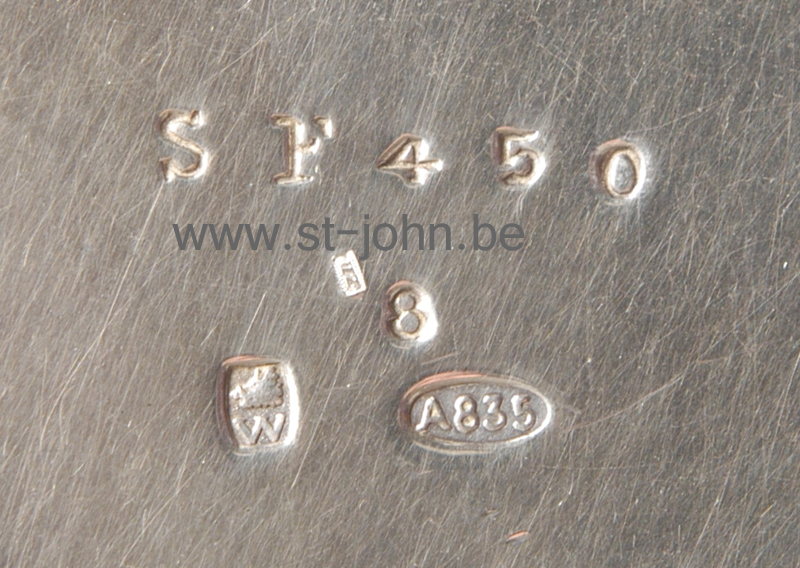 Wolfers FrÃ¨res S.A.: Sf 448: other detail of the marks.