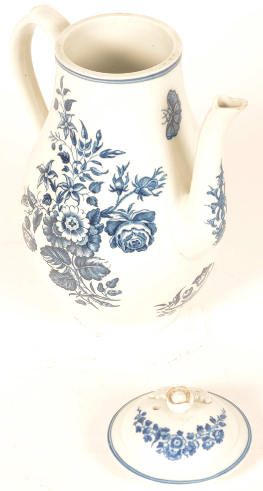 Worcester 18th century porcelain coffee pot — Dr. Wall period, opened, a minor chip to the spout